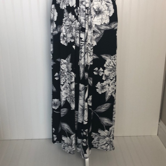 ADRIENNE VITTADINI Dress Black White FLORAL MAXI - Picture 3 of 7
